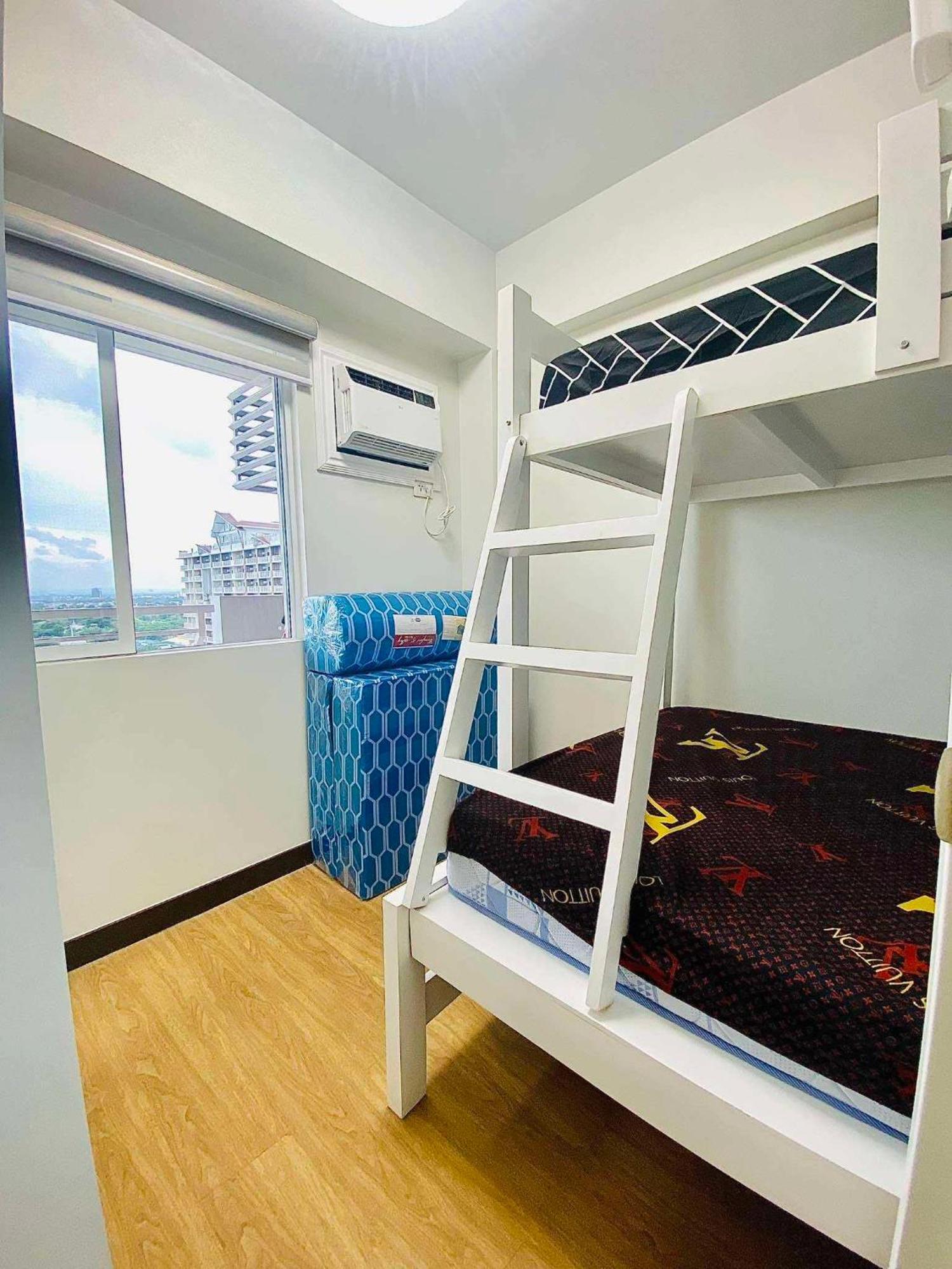 Aparthotel The Atherton By Dmci- 2br Free Parking Manila